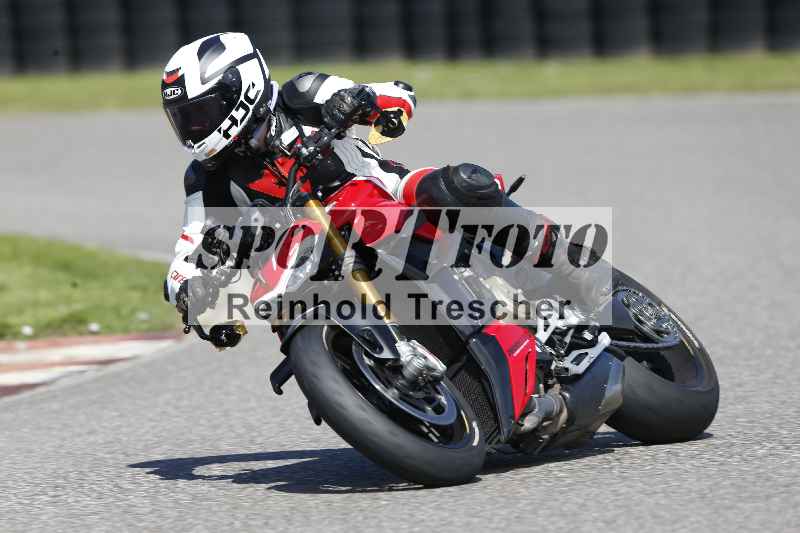 Archiv-2025/42 07.08.2025 Peter Studer Girls Day ADR/Gruppe orange/23